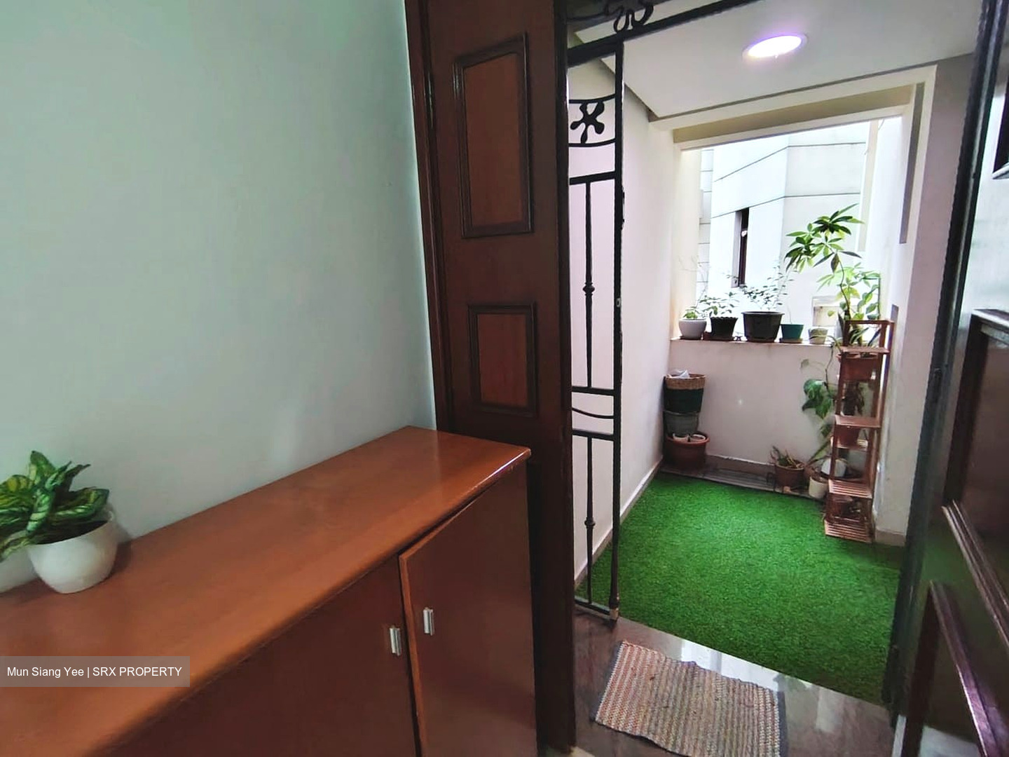 Seletaris (D27), Condominium #532616261